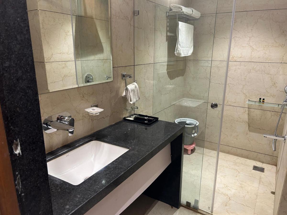 The Imperial Prime Clarks Inn Suites, Bhīlwāra 외부 사진